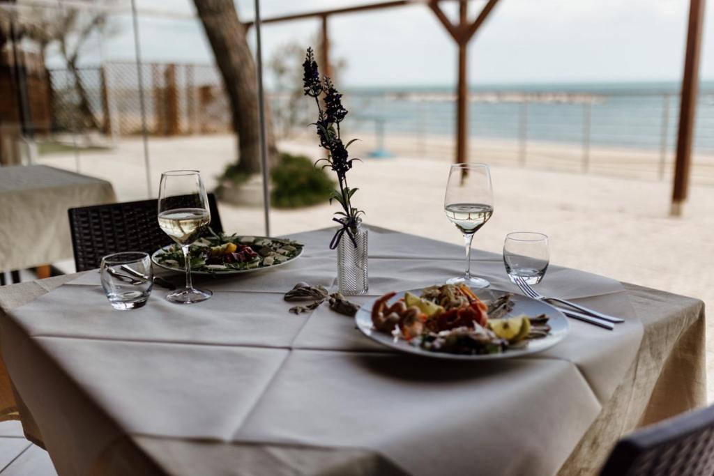 Camping La Pineta Porto Recanati Exterior foto